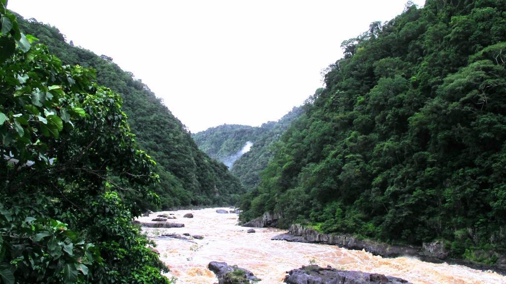 普莱西德湖观光园酒店 Caravonica 外观 照片